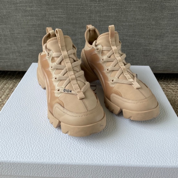 D-Connect Sneaker Nude (Dior) - Picture 4 of 16